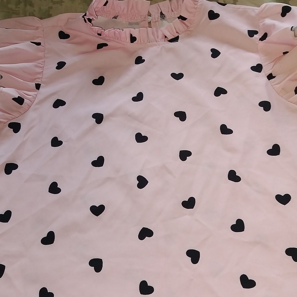 Shein ruffle top - Picture 2 of 8